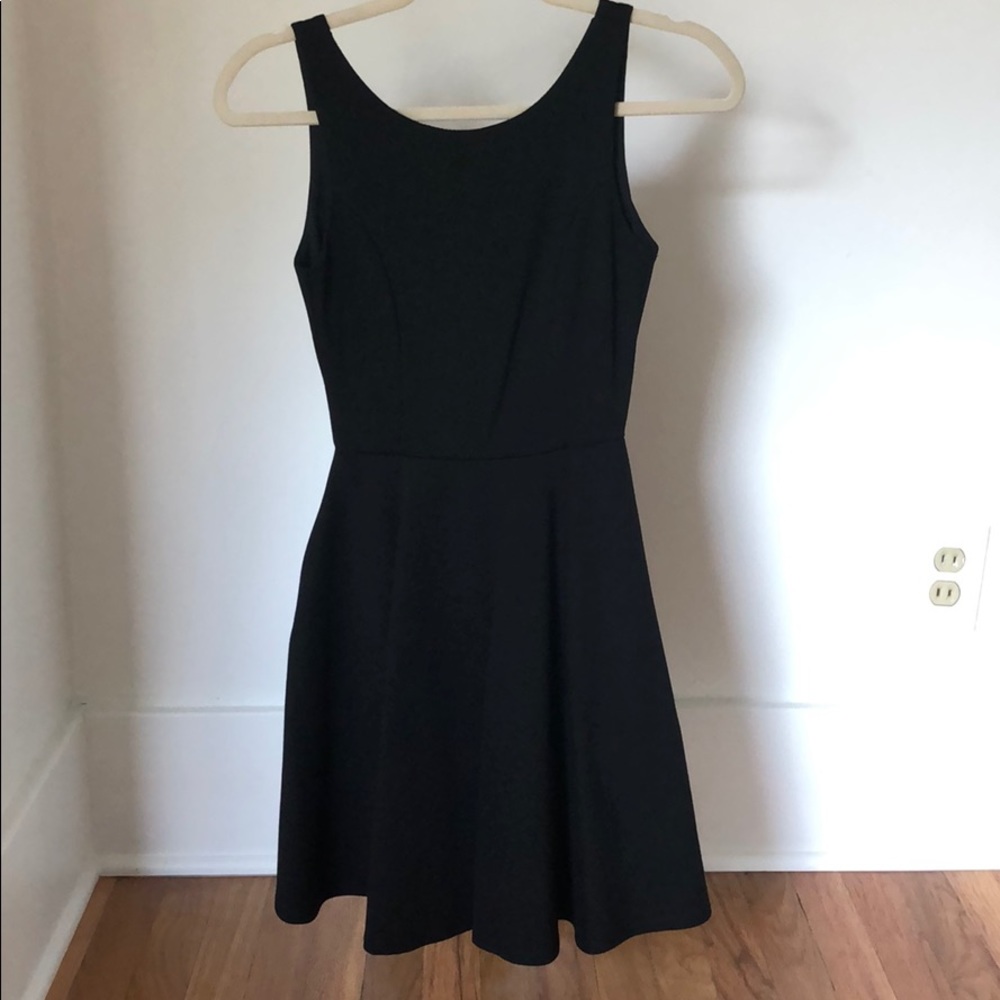 NWOT Low Back Fit and Flare Dress with Pockets - Picture 3 of 8